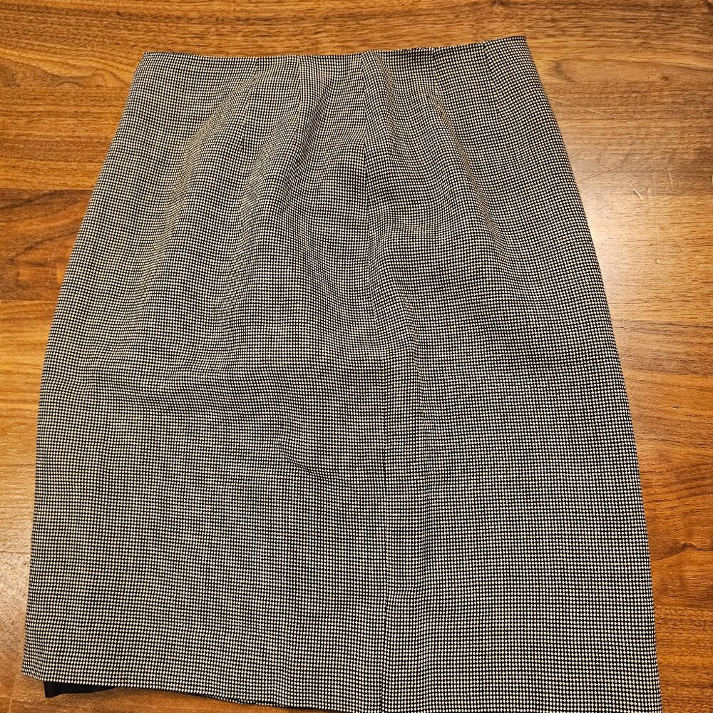 Ellen Tracy Pencil Skirt